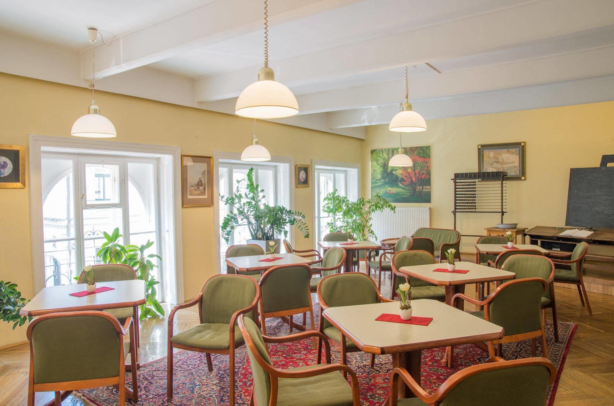 Pension Lehrerhaus Wien Exterior foto