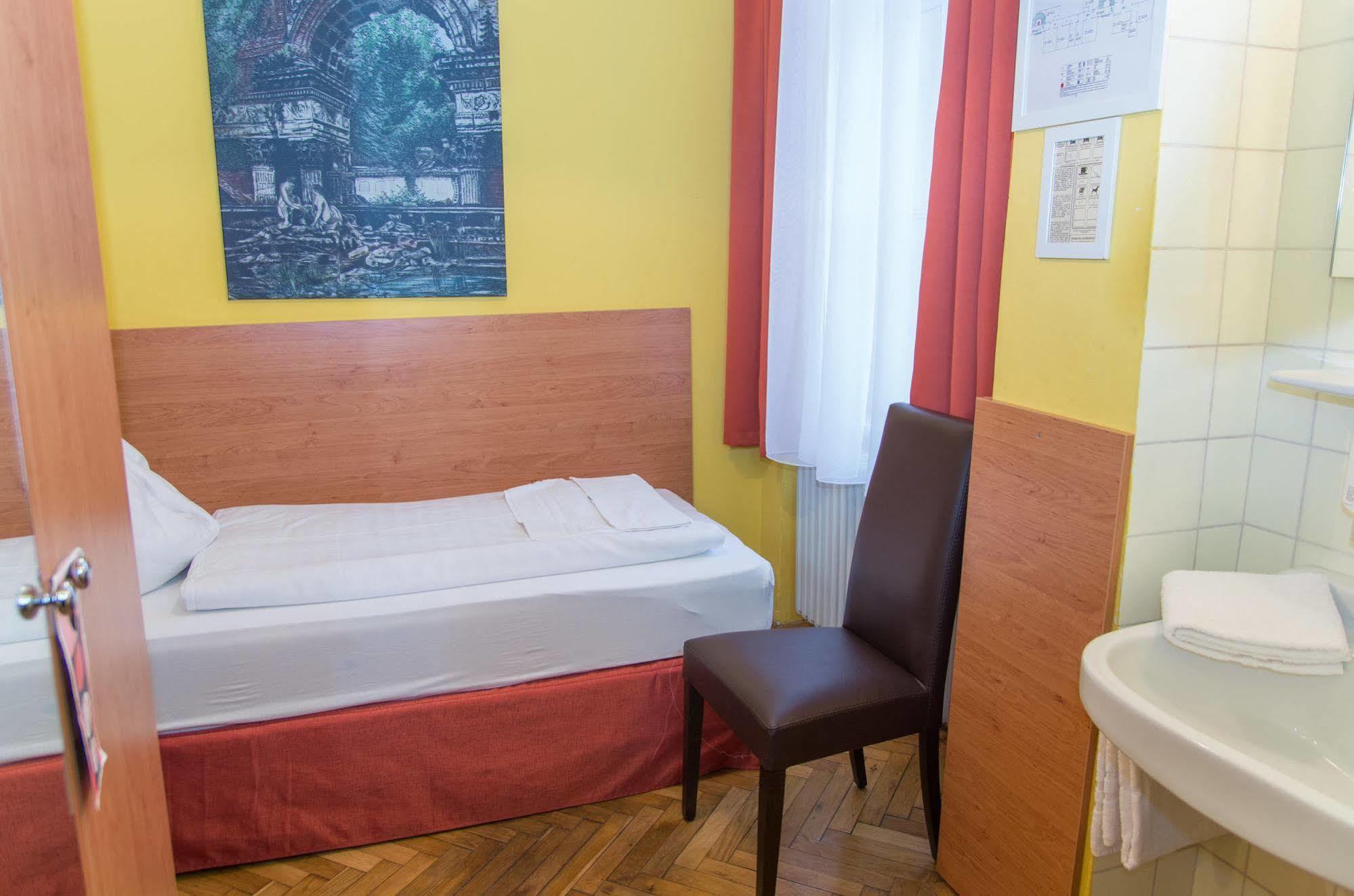 Pension Lehrerhaus Wien Exterior foto